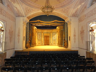 Fiche détaillée salle "Le Petit Théâtre (conférence uniquement)"